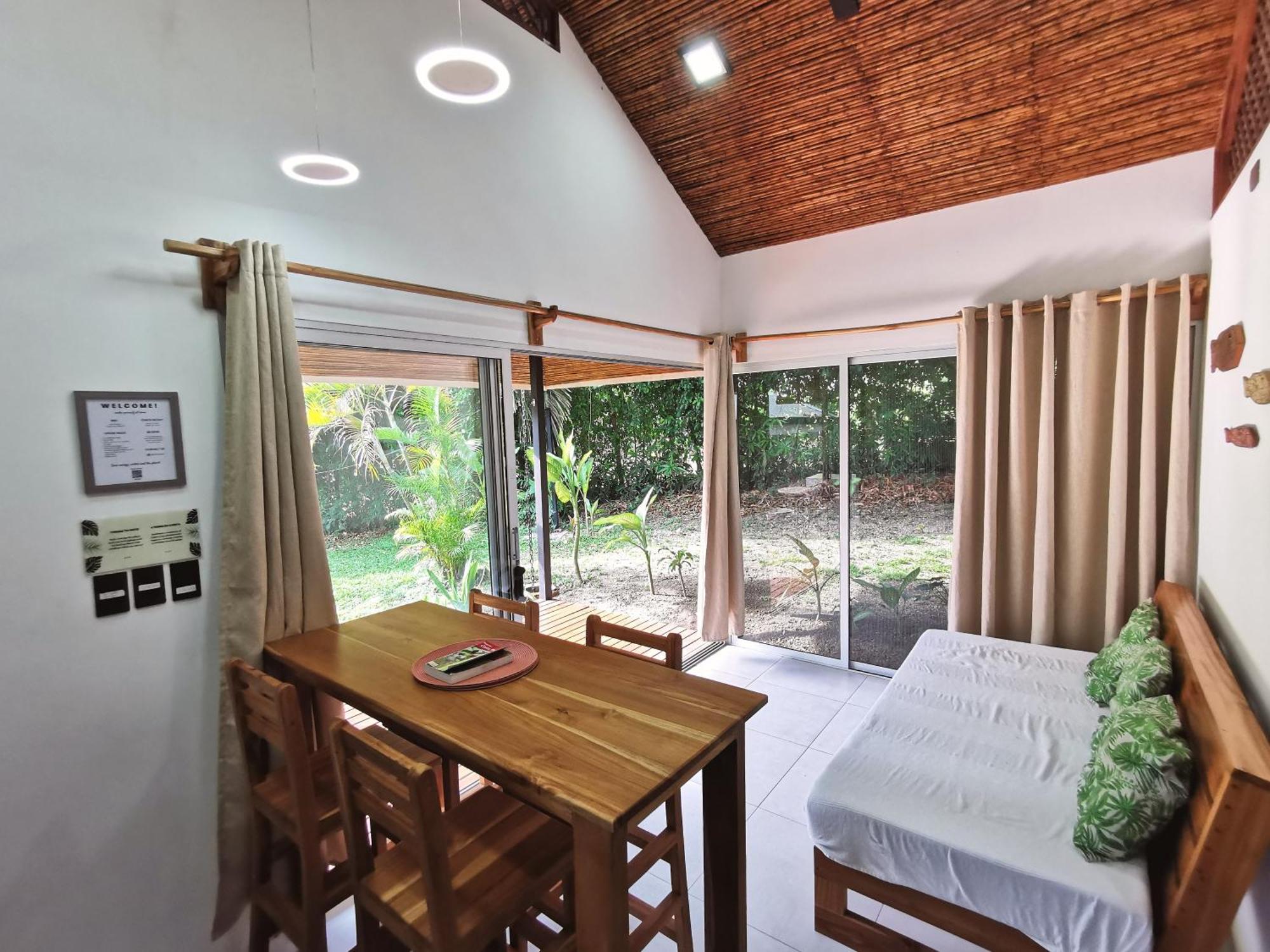 Armadillo Eco Bungalows - Santa Teresa Playa Santa Teresa  Bagian luar foto